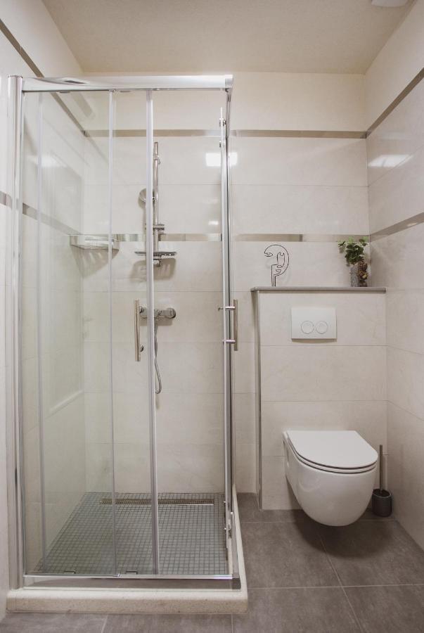 Luxury House Lucija Villa Dugi Rat Exterior photo